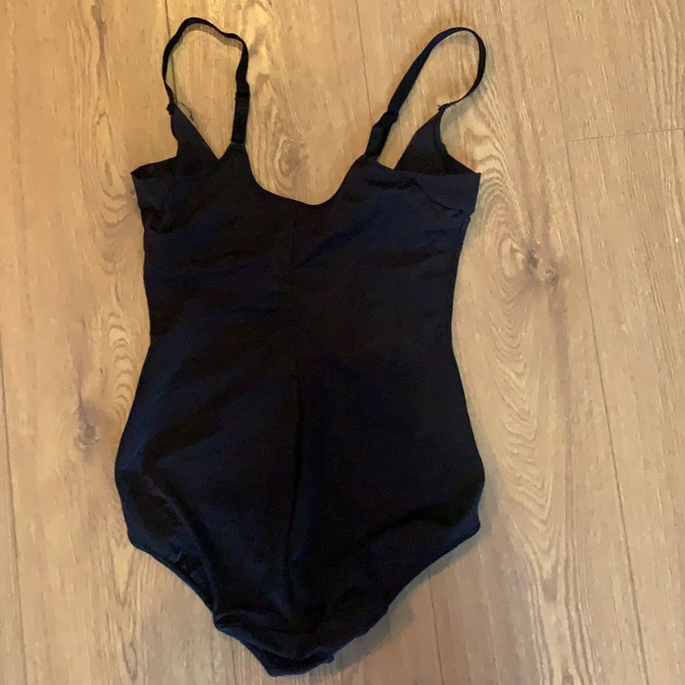 Maidenform shapewear